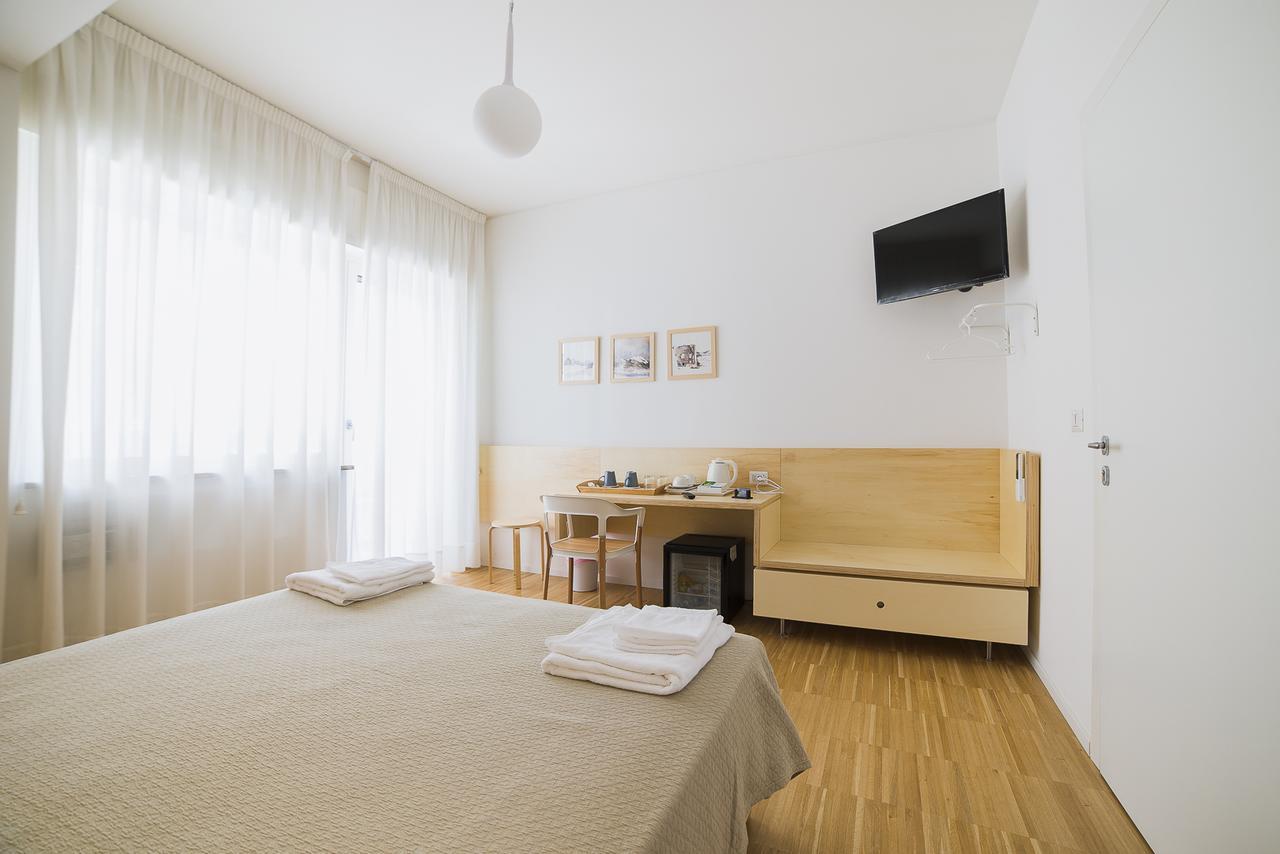 Le Stanze Di Piazza Dei Martiri Bed & Breakfast เนเปิลส์ ภายนอก รูปภาพ