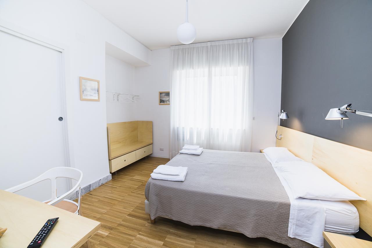 Le Stanze Di Piazza Dei Martiri Bed & Breakfast เนเปิลส์ ภายนอก รูปภาพ