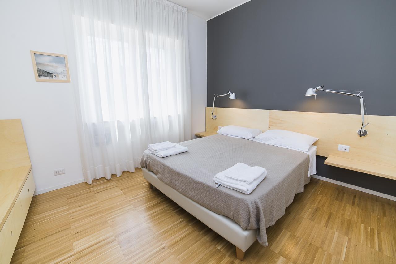 Le Stanze Di Piazza Dei Martiri Bed & Breakfast เนเปิลส์ ภายนอก รูปภาพ